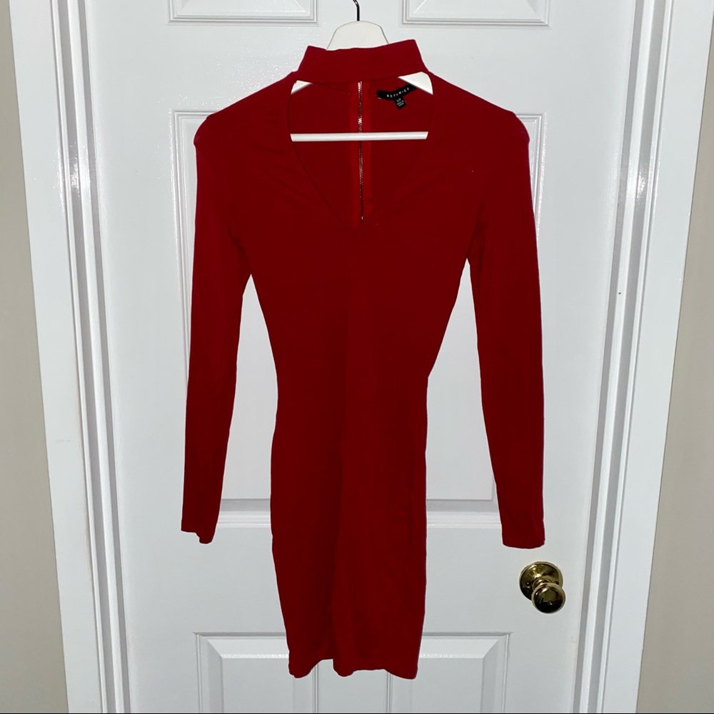 V-Neck Long Sleeve Choker Dress
